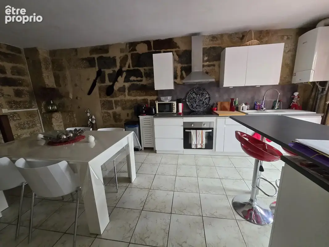Maison en parfait etat avec terrasse - photo 3