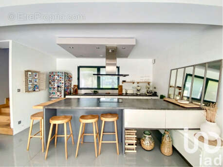 Photo 2 - Maison à MARLY-LE-ROI