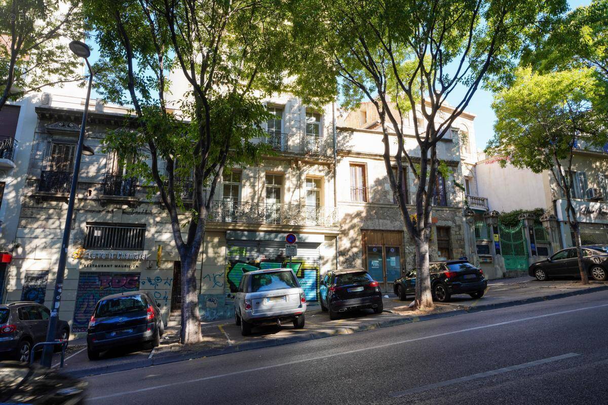 Appartement à MARSEILLE-6E