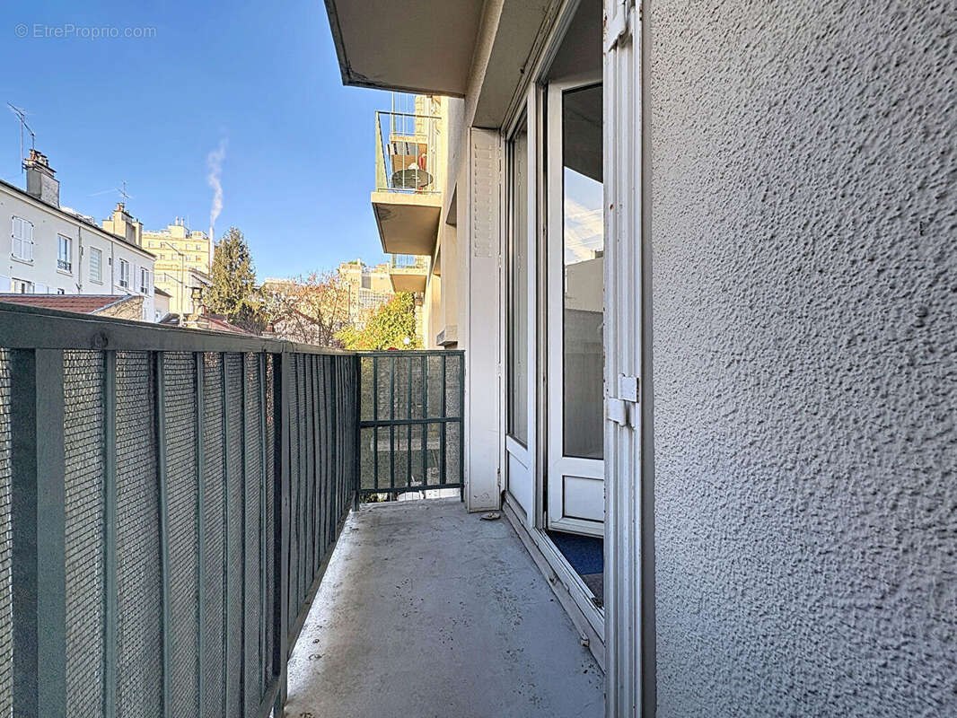 Appartement à SURESNES