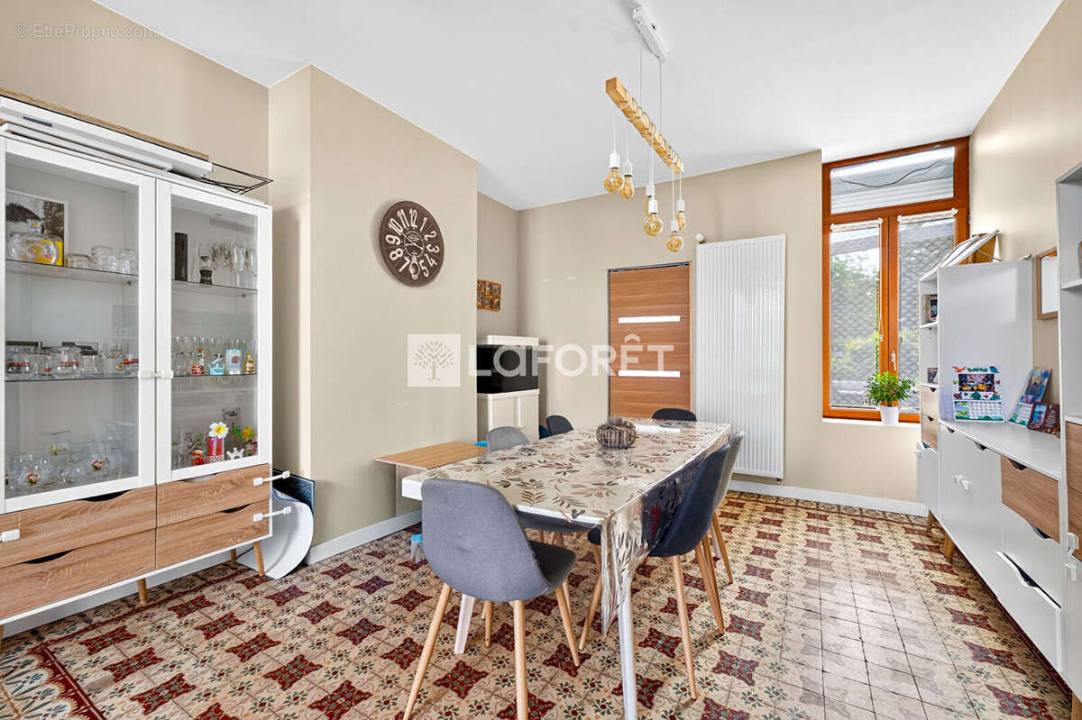 Maison Type Bourgeoise Noyelles Godault 170m2 - 4 ch jardin garage - photo 4