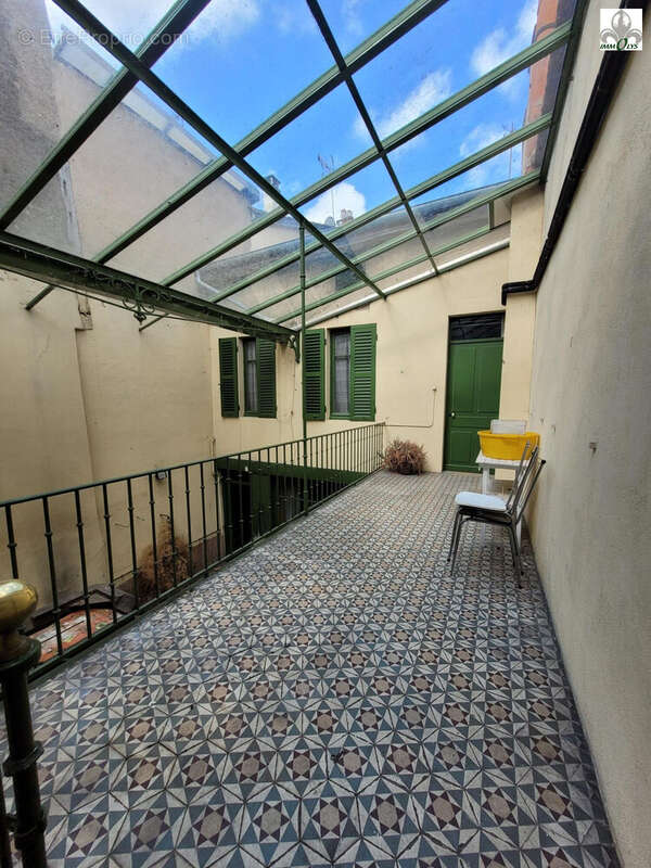 Maison à PONT-DE-VAUX