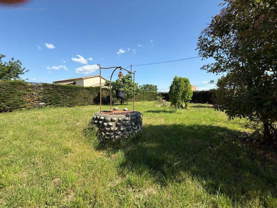 Maison à LABLACHERE