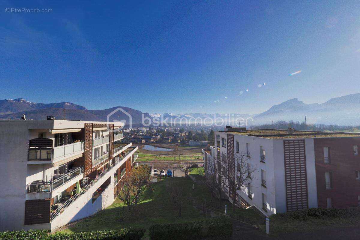 Appartement à BASSENS