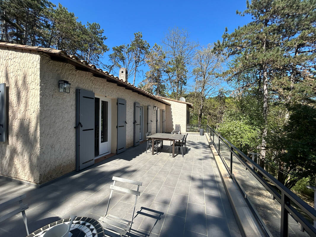 Maison à TRELISSAC