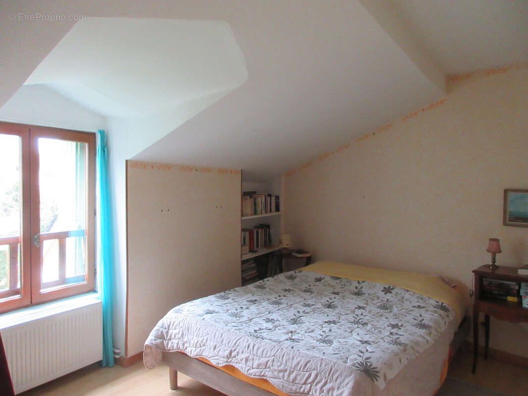 Maison à SAINT-MARCEL