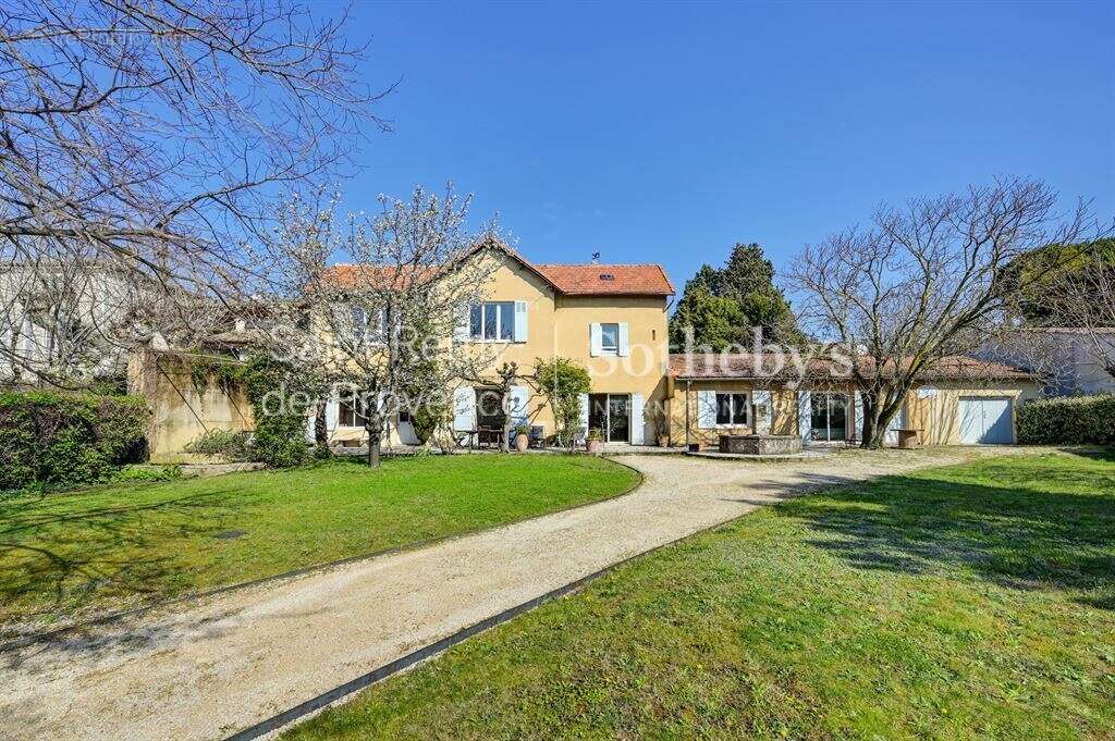 Maison à LES ANGLES