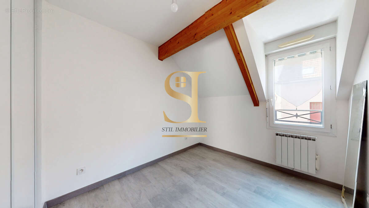 Appartement à LINAS