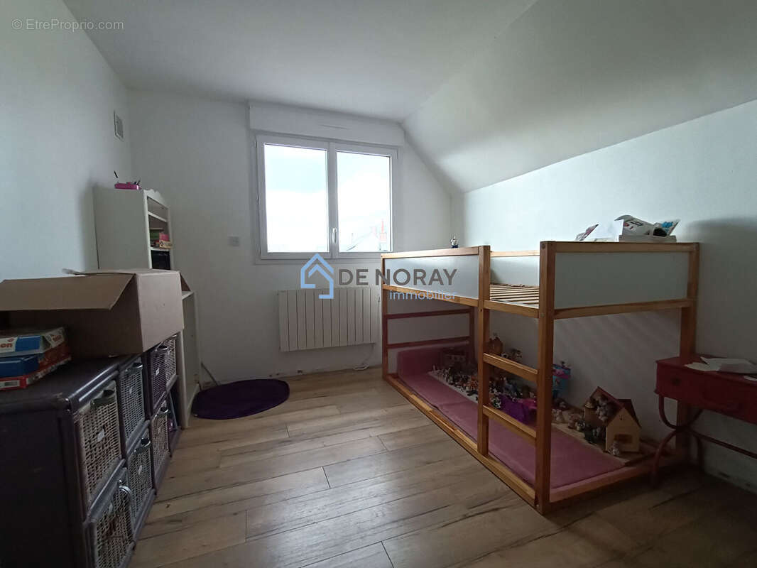 Maison à DAME-MARIE-LES-BOIS