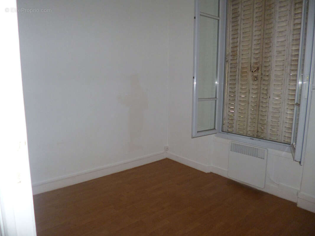 Appartement à PARIS-19E