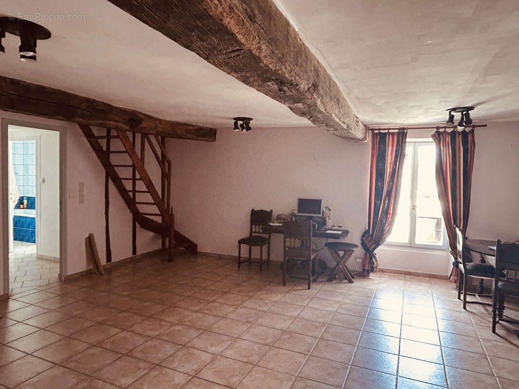 Maison à THENAY