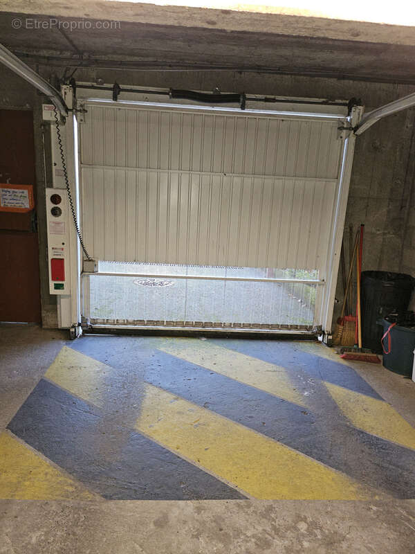 Appartement à LE PEAGE-DE-ROUSSILLON