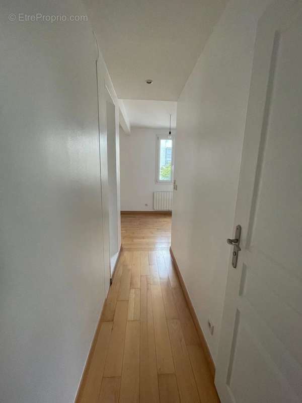 Appartement à PARIS-20E