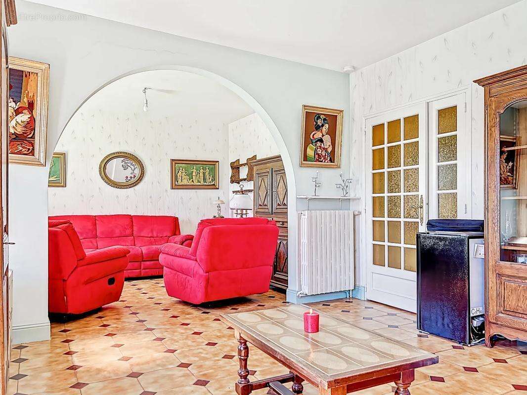 Maison à BLERE