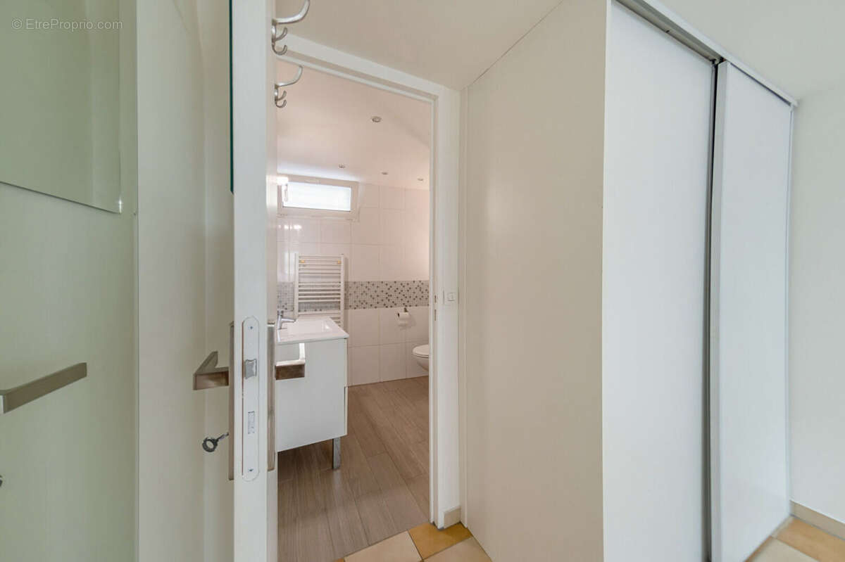 Appartement à PARIS-2E