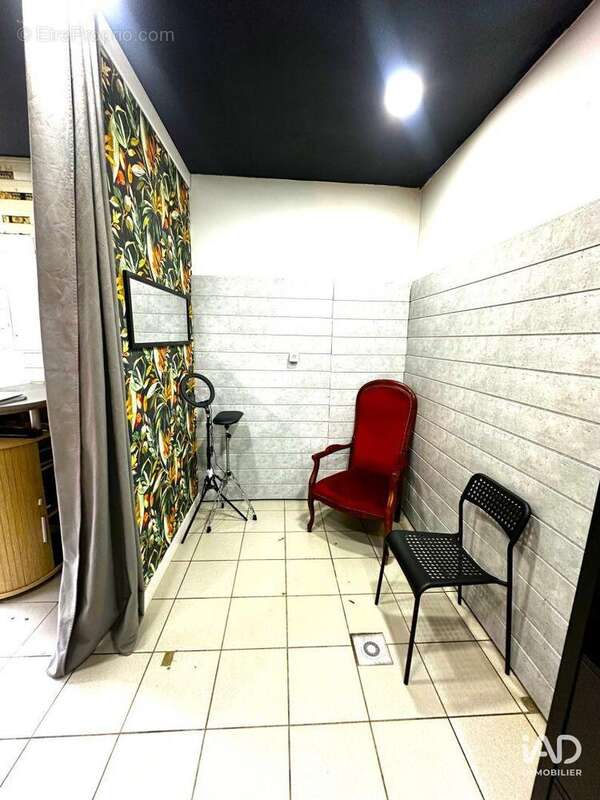 Photo 4 - Commerce à PONT-SAINT-PIERRE