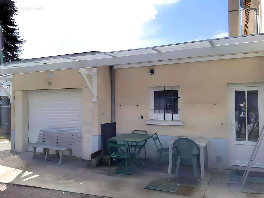 Rare à Coutras   Maison familiale 133 m2 avec potentiel locatif   Vente à terme libre - photo 8