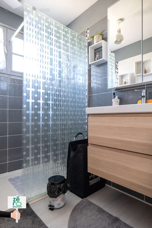 Maison à LES MAGNILS-REIGNIERS