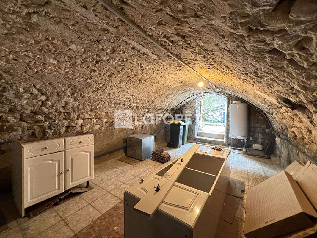 Maison à SAINT-MARTIN-LA-GARENNE