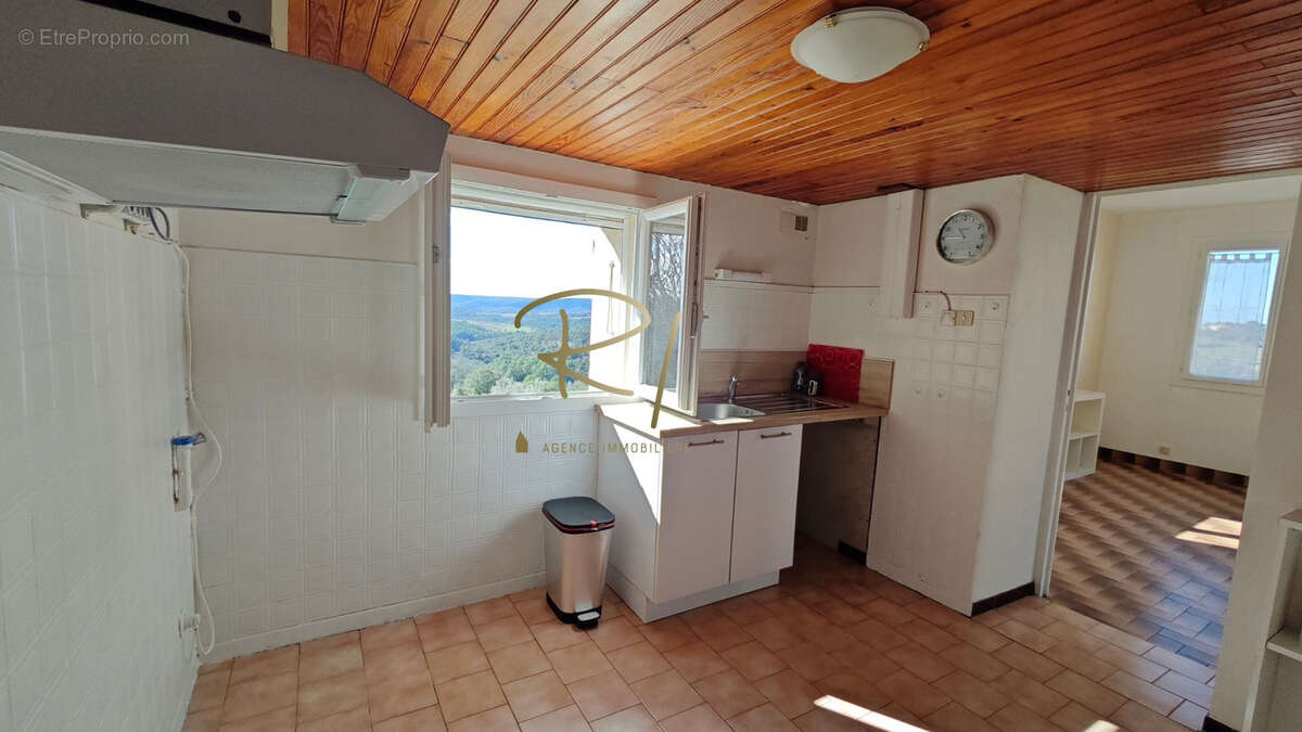 Maison à ORGNAC-L'AVEN