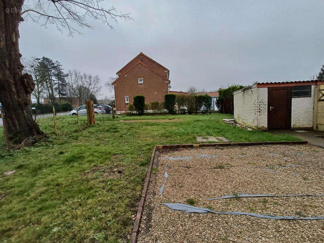 Maison à CALONNE-RICOUART