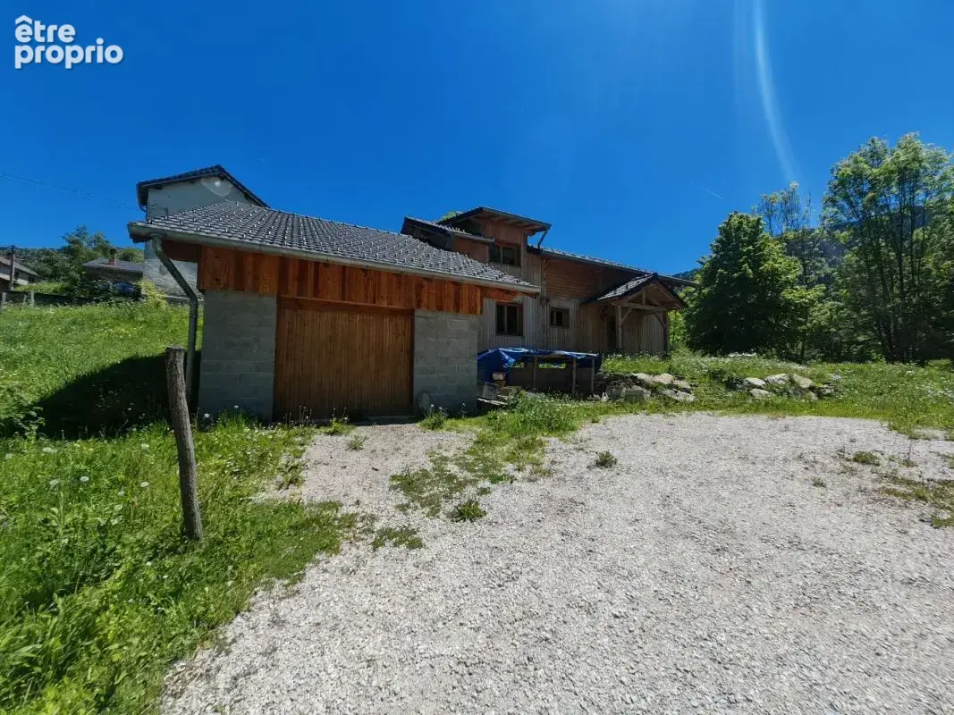 Maison 6 pièces 123 m² à vendre à Ax-Les-Thermes (09110) - photo 4