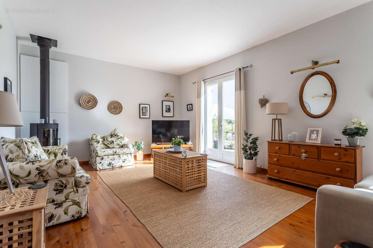 Maison de village avec jardin et piscine - photo 18