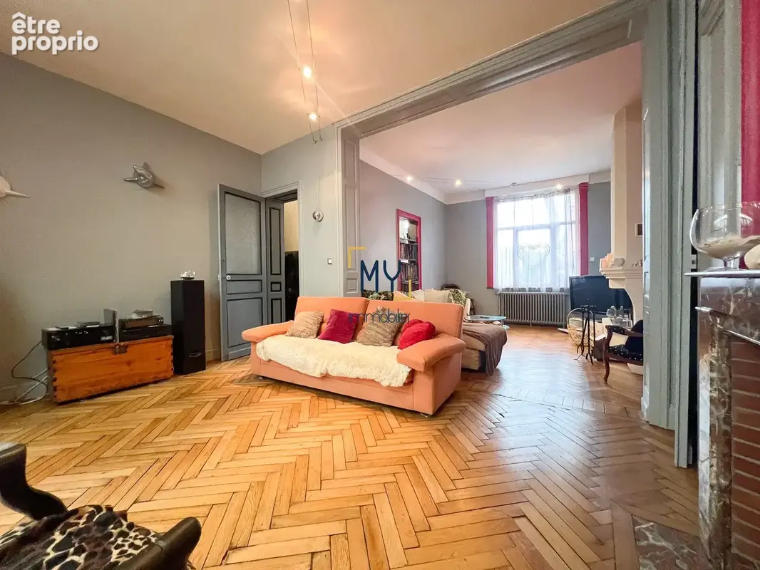 Maison 7 pièces 195 m² à vendre à Armentieres (59280) - photo 2