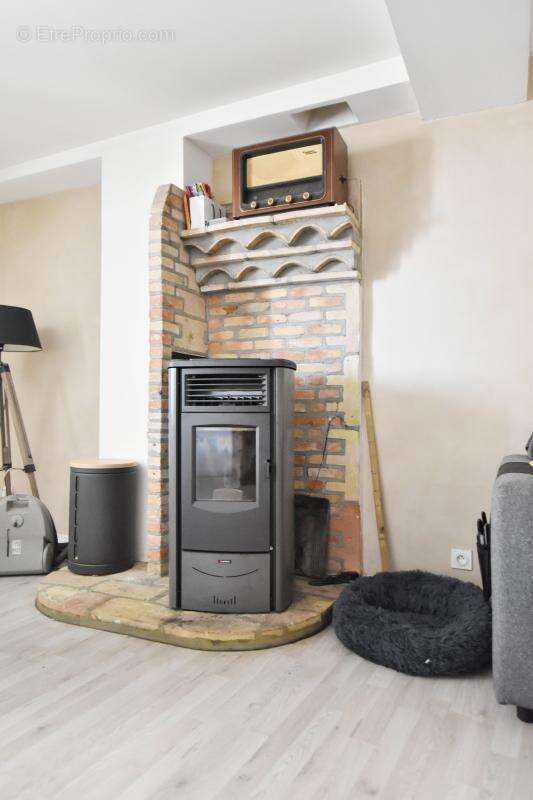 Chiroubles – Grande maison familiale rénovée avec dépendances, jardin et espace indépendant - photo 7
