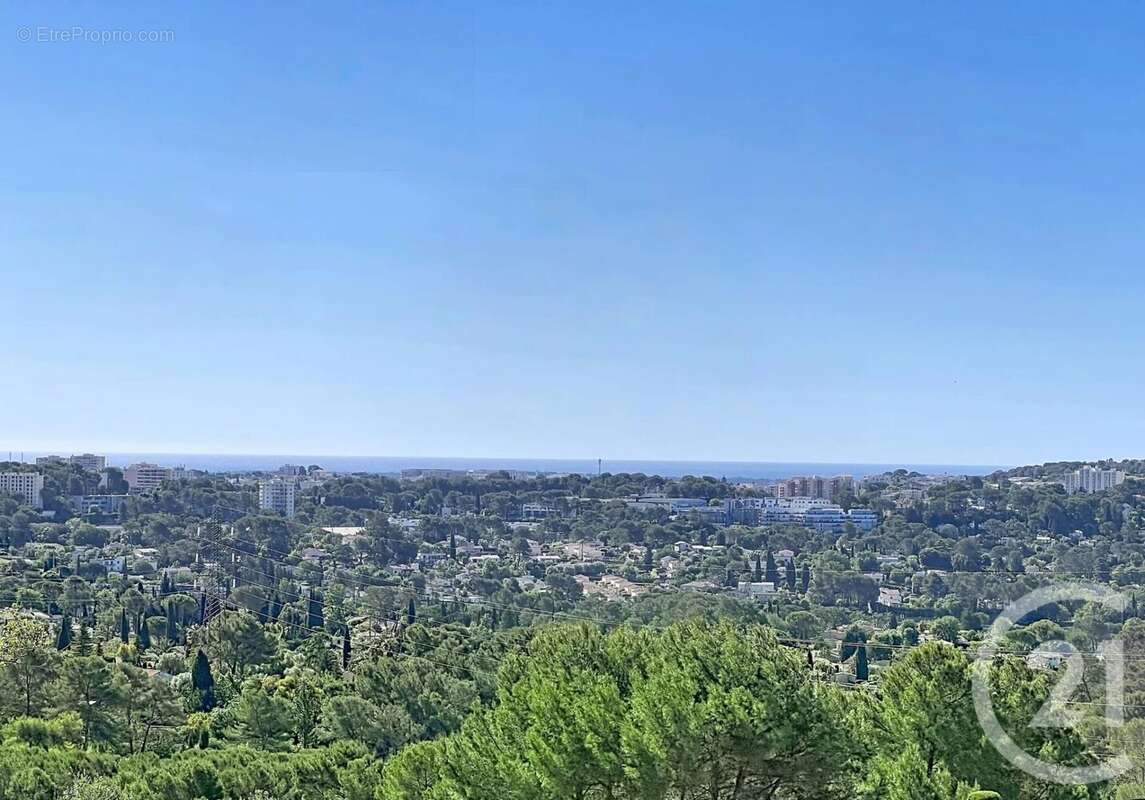 Maison à MOUGINS