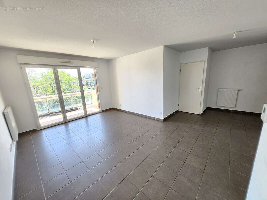 Appartement La Seyne Sur Mer 3 pièce(s) 60 m2 avec terrasse et place de parking - photo 7