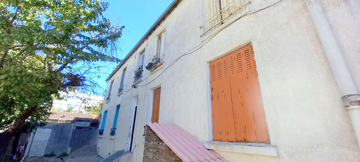 Appartement à BONDY
