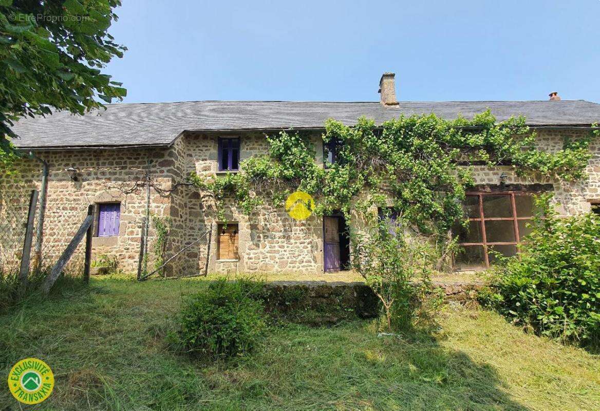 Maison à AUZANCES