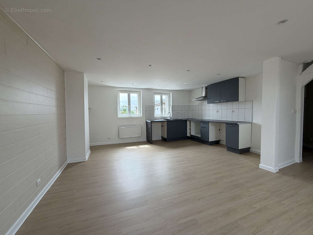 Appartement à VILLERS-COTTERETS