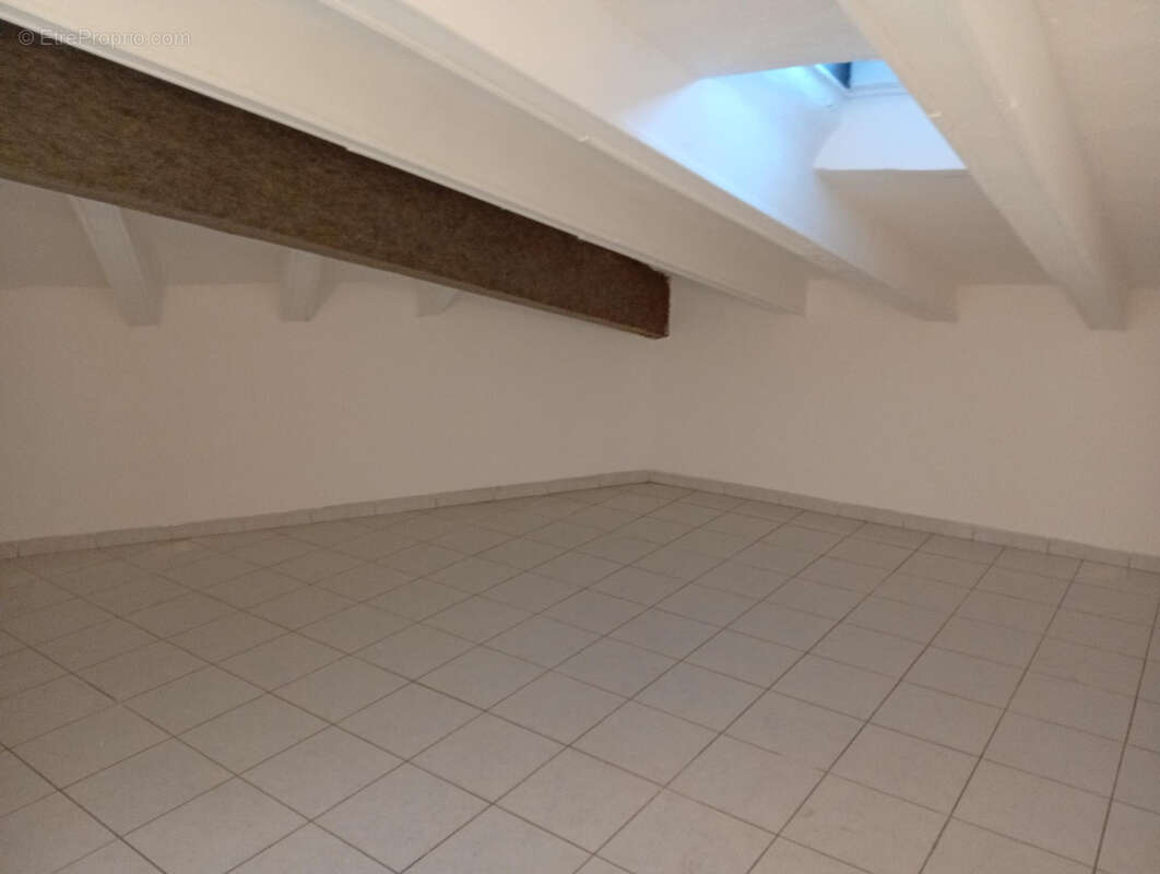 Autre à PERPIGNAN