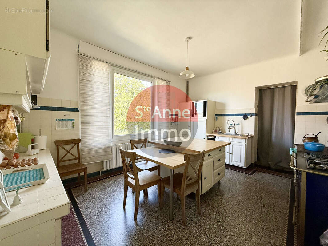 Photo 4 - Maison à ROSIERES-EN-SANTERRE