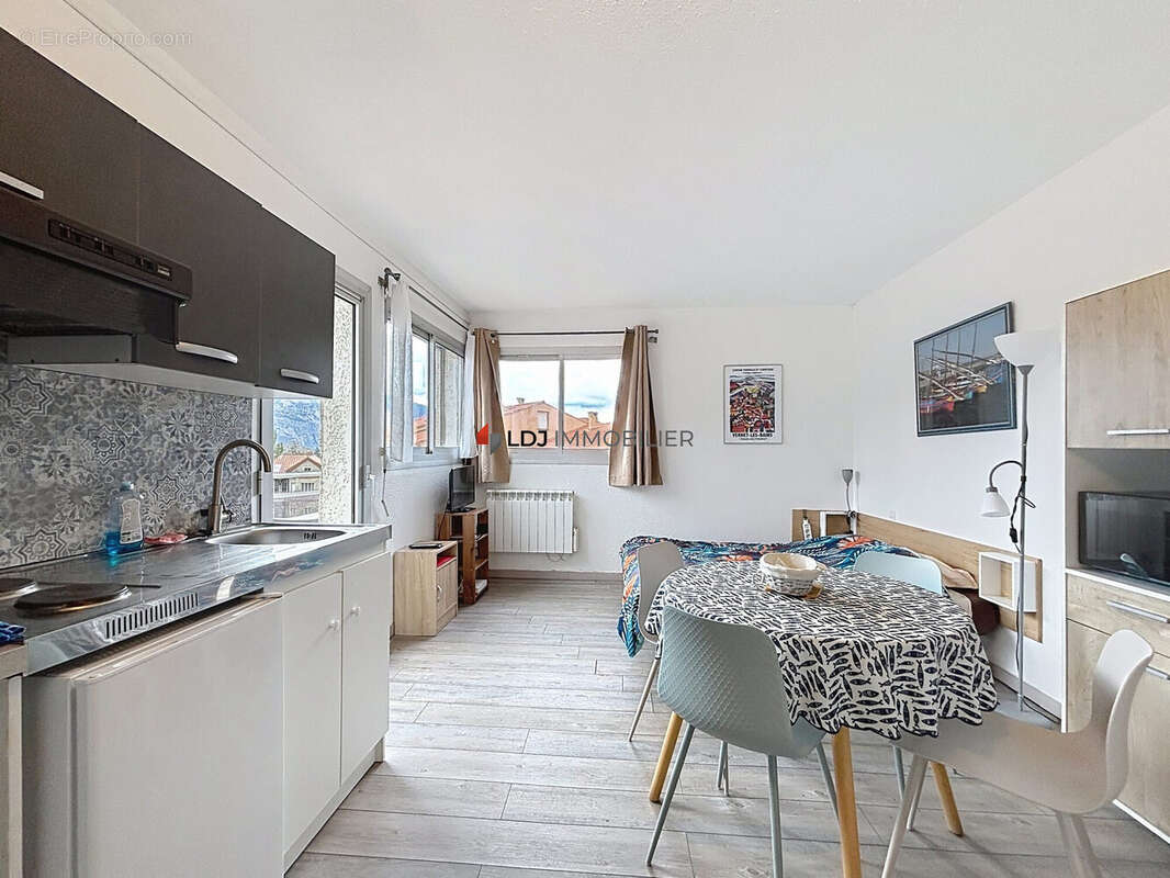 Appartement à VERNET-LES-BAINS