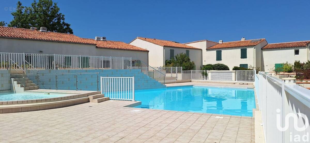 Photo 1 - Appartement à SAINT-MARTIN-DE-RE