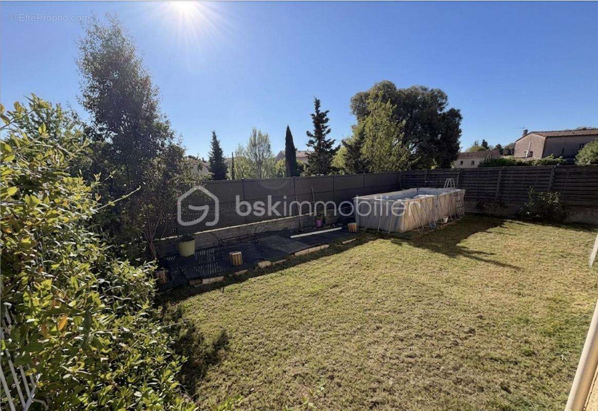 Maison à SAINT-HILAIRE-DE-BRETHMAS