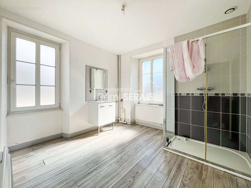 Maison à SAINT-GERMAIN-LE-VASSON