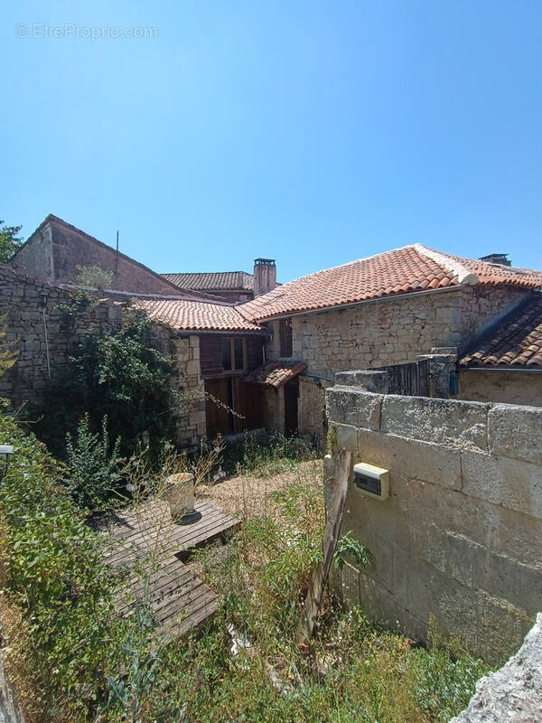Maison à MARTHON