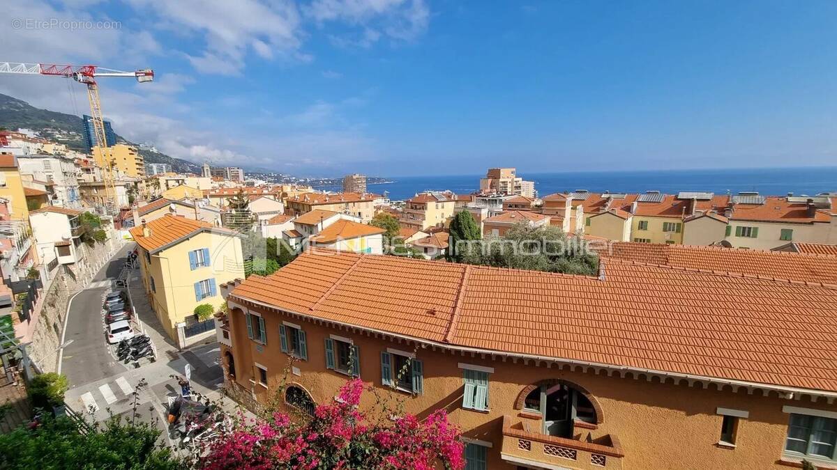 Appartement à BEAUSOLEIL