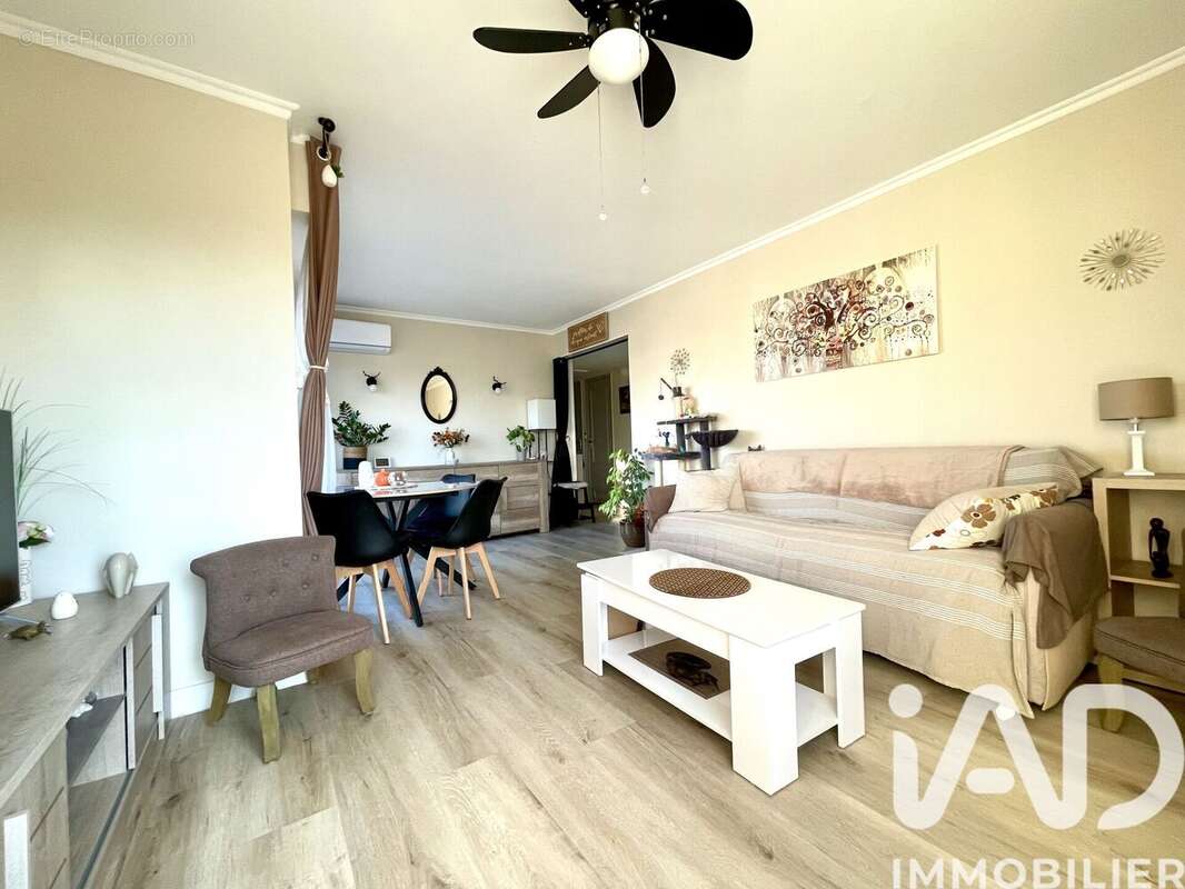 Photo 3 - Appartement à FREJUS
