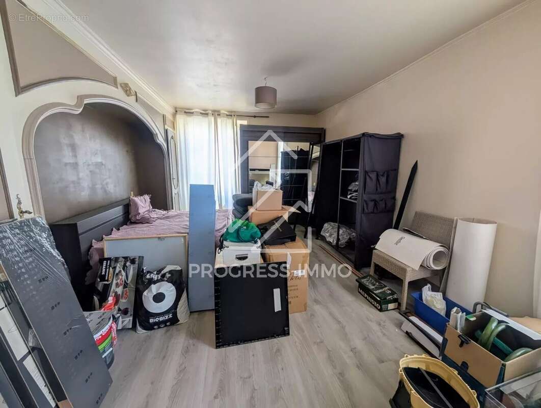 Appartement à VILLIERS-SUR-MARNE
