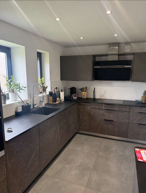 Maison à STEINBRUNN-LE-HAUT