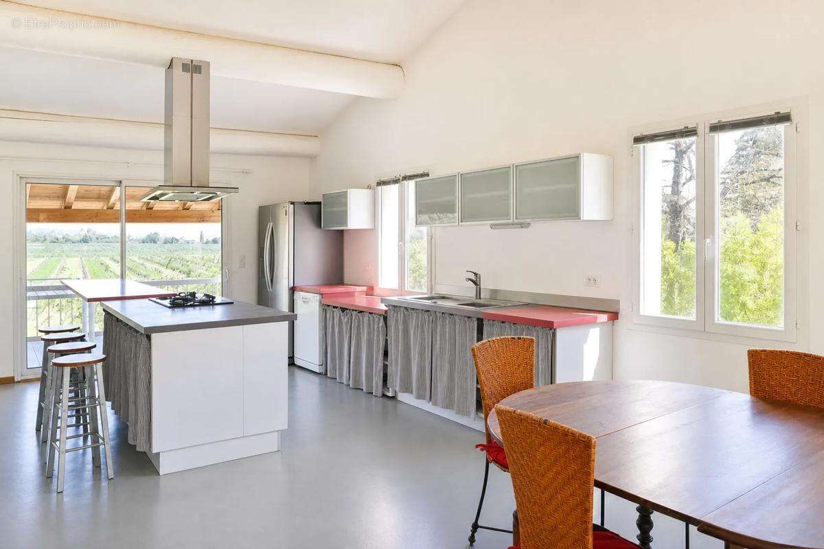Villa avec vue sur vignes et accès rivière - photo 5