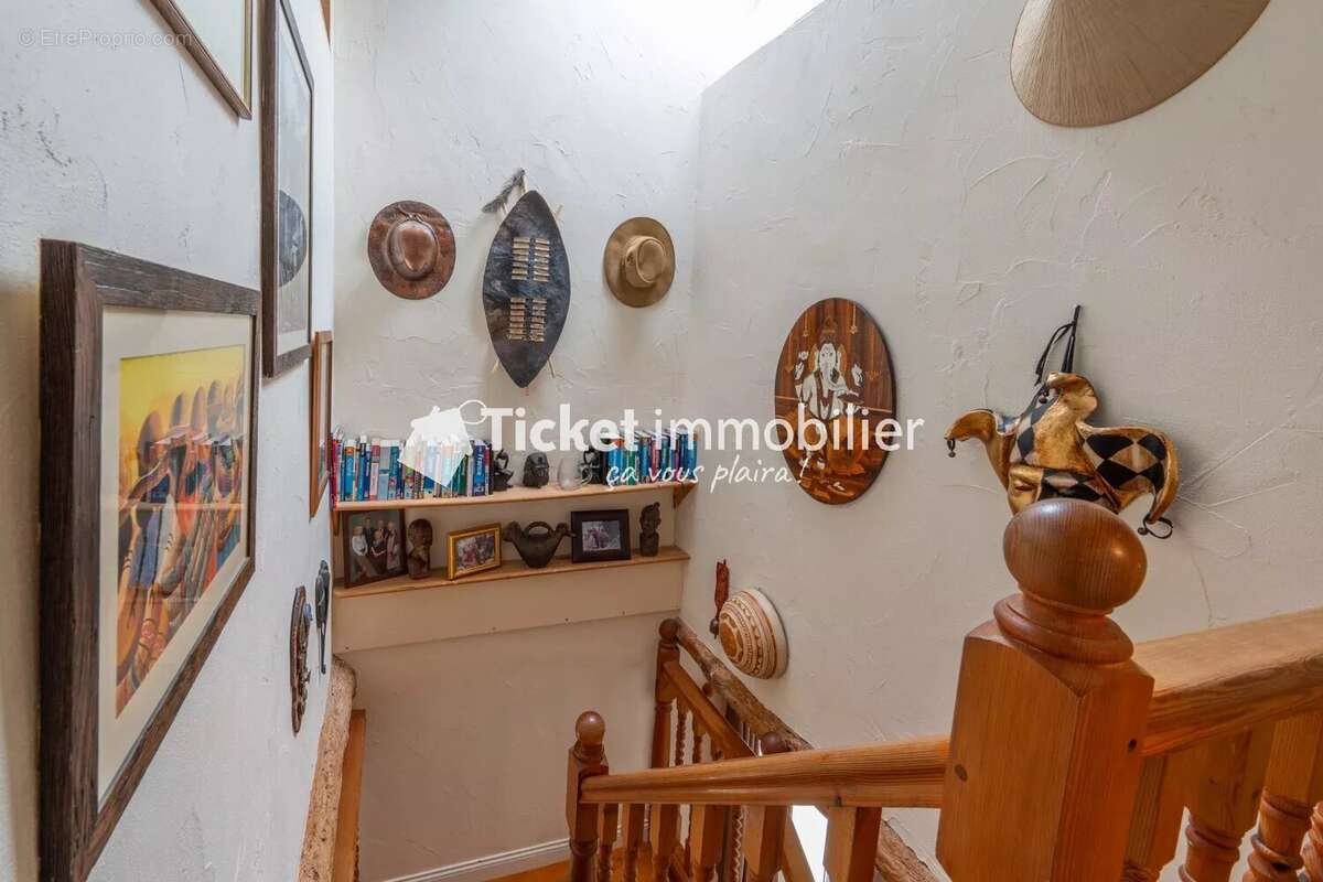 Maison à CUXAC-D&#039;AUDE