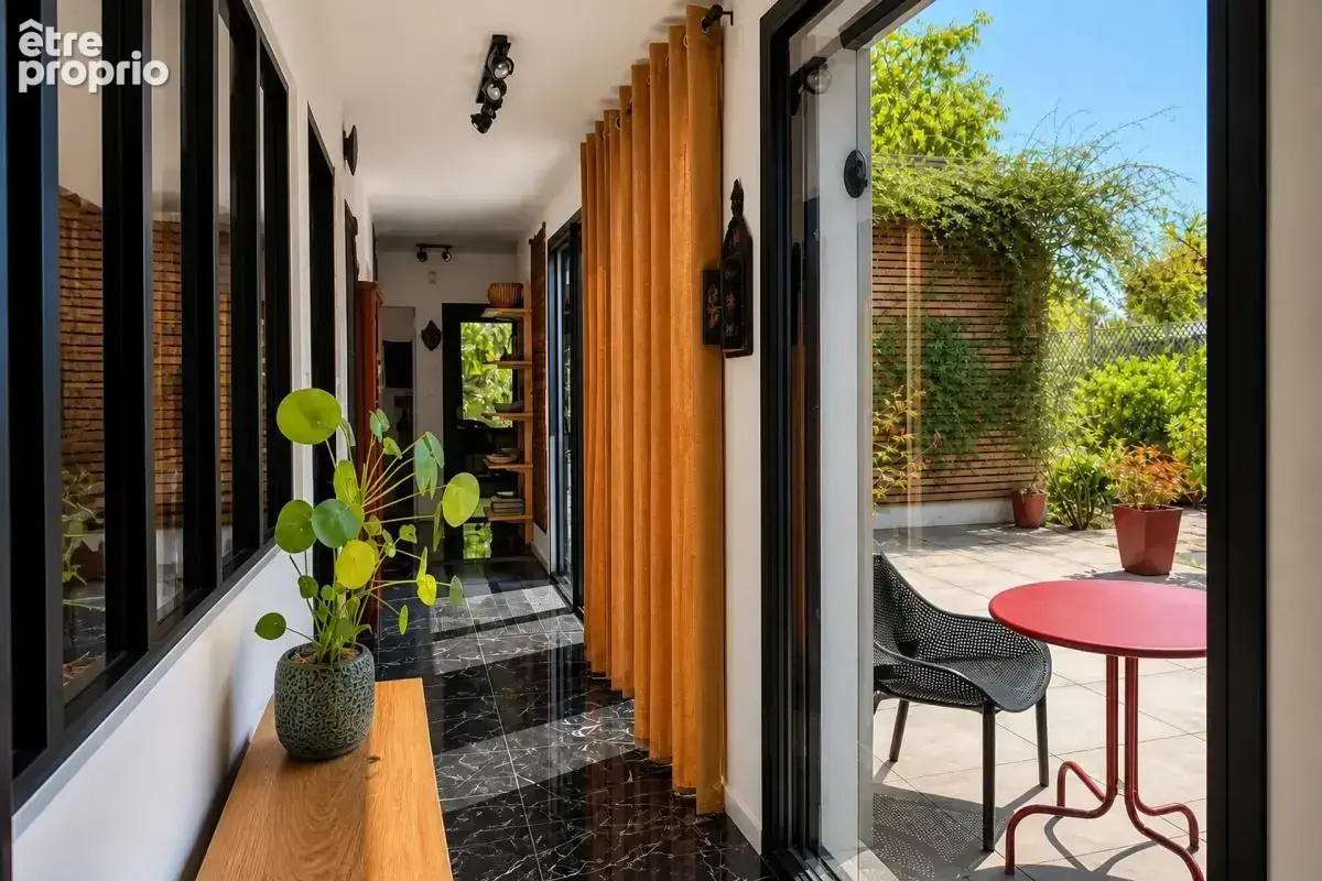 Maison de 5 pièces de 123 m² à Cugand - photo 7
