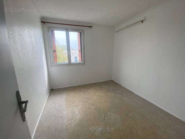 Appartement à CLICHY-SOUS-BOIS
