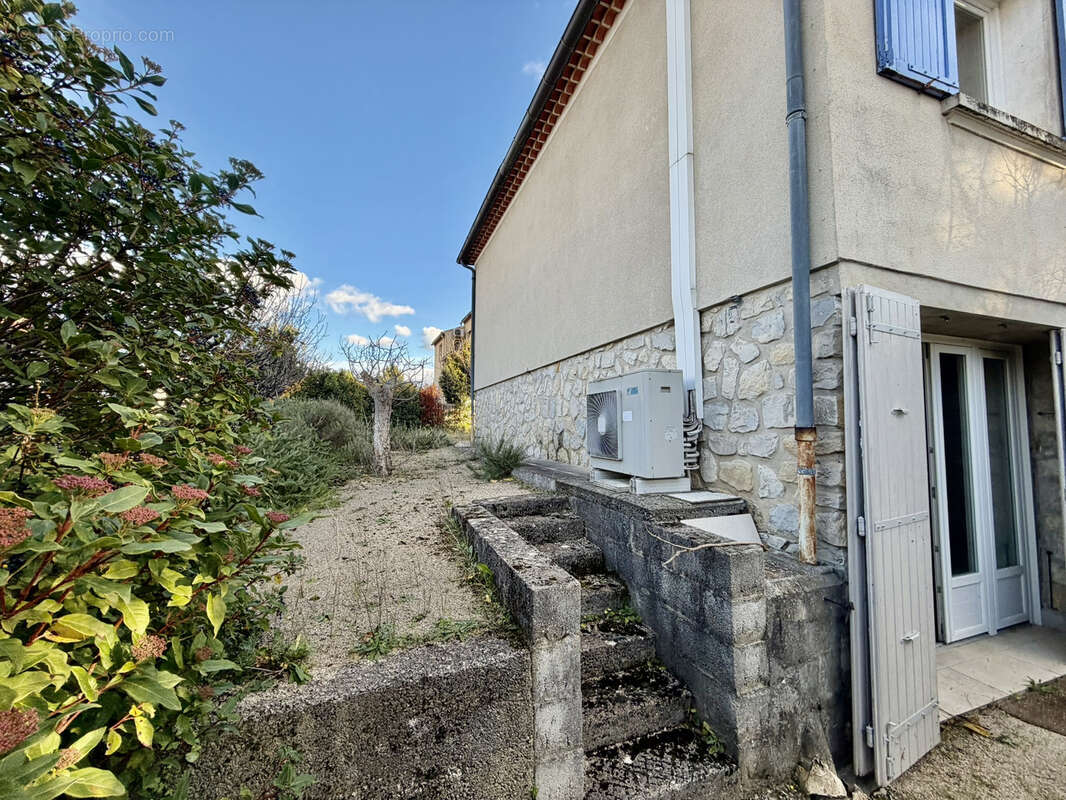 Maison à VAISON-LA-ROMAINE